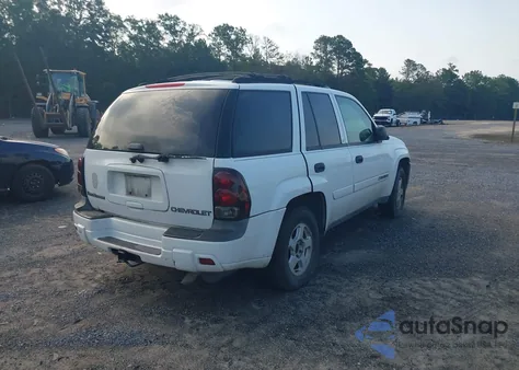 2002 Chevrolet Trailblazer из США, поврежденный, VIN 1GNDS13S322256632